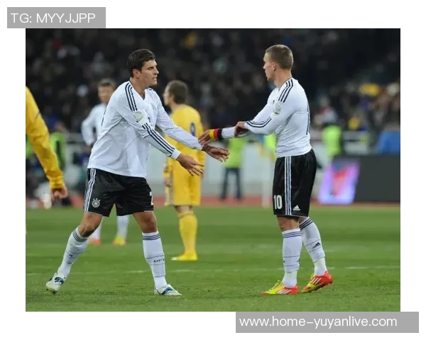 拜仁慕尼黑与皇家马德里精彩对决直播全程回顾与分析